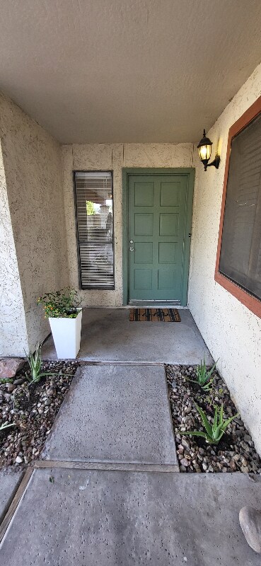 Foto del edificio - 1567 W Javelina Ave