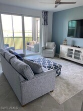 Building Photo - 15275 Grn Acrs Ave