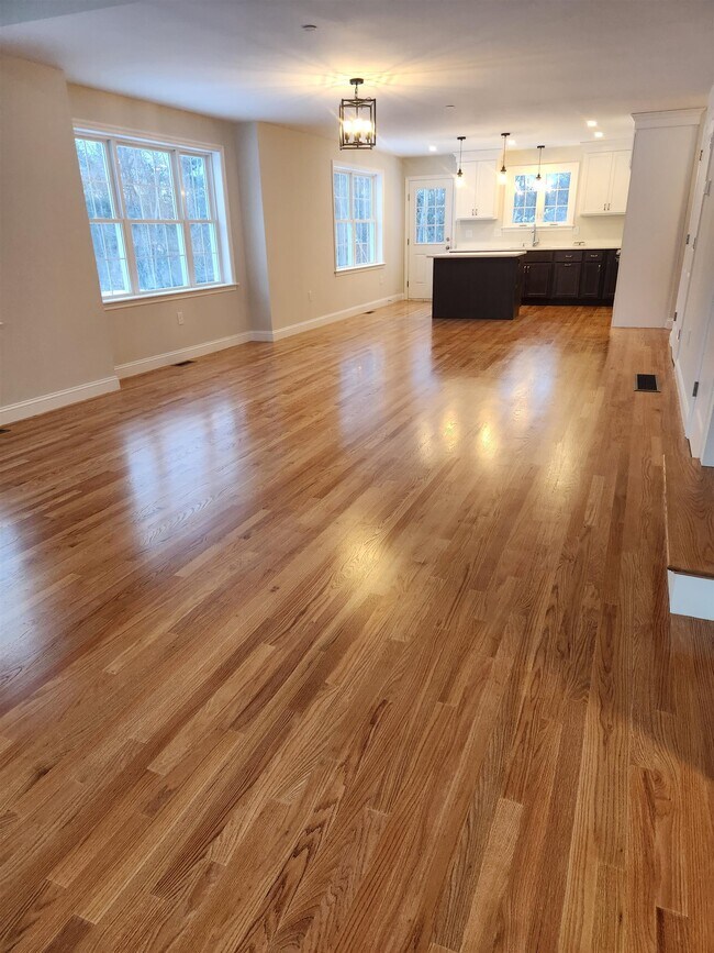 Foto del edificio - 30 Aspen Dr