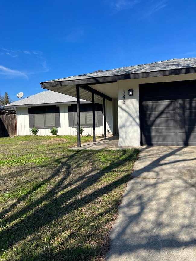 Building Photo - Coming Soon in North Merced!