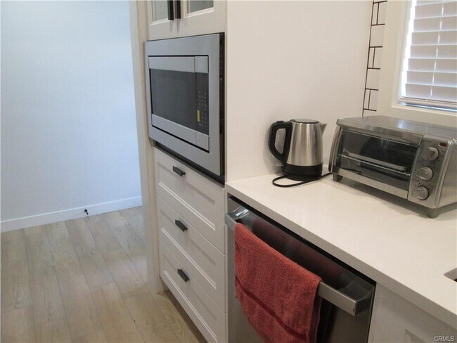 Foto del edificio - 73216 Santa Rosa Way