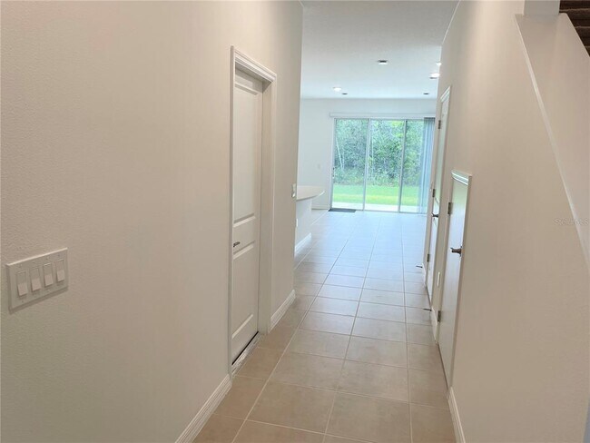 Foto del edificio - 3611 Davenport Creek Ct