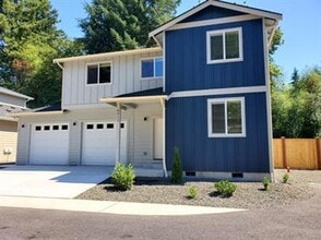 Building Photo - 6912 Liberty Ln