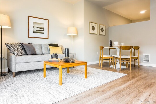 Foto del edificio - 1085 103rd Ave NE