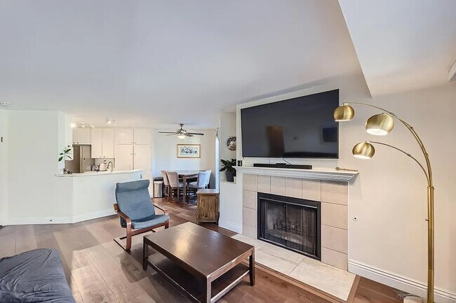 Foto del edificio - 9730 Mesa Springs Way