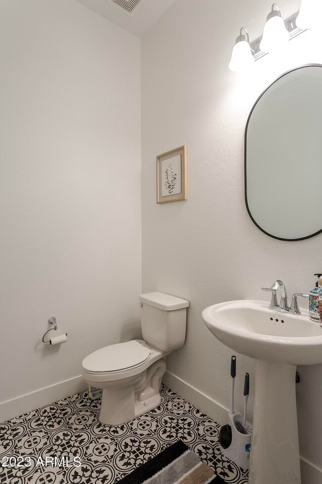 Foto del edificio - 8543 W Palo Verde Dr