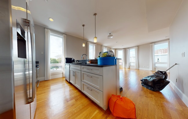 Foto del edificio - 168 Hampshire St