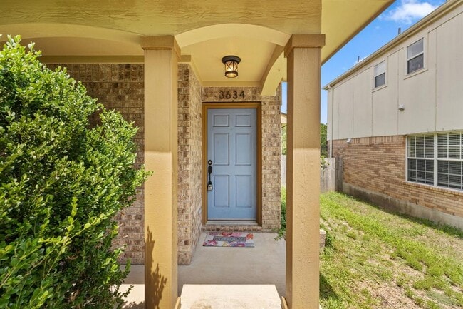 Building Photo - 3634 Windhill Loop