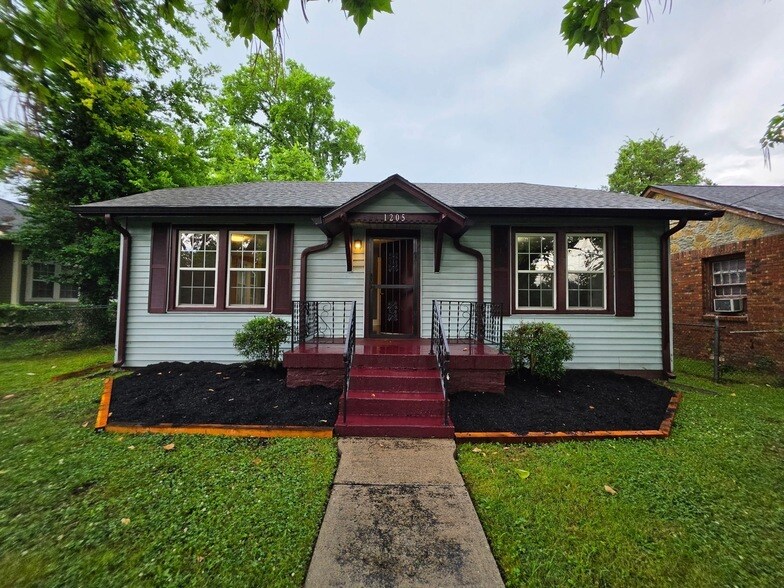 Photo - 1205 Meridian Street Unit