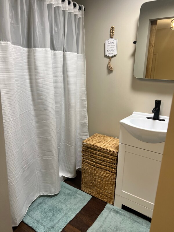 Foto del edificio - 76 Parkway Dr