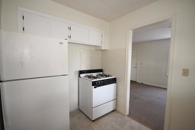 Foto del edificio - 321 W 18th St
