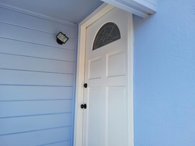 Foto del edificio - 196 Lorry Ln