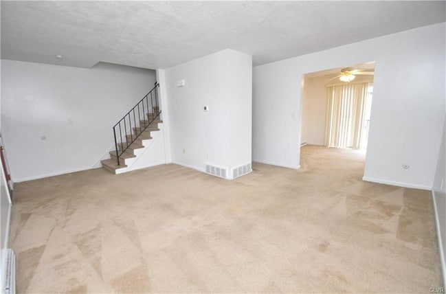 Building Photo - 626 Greene Ct