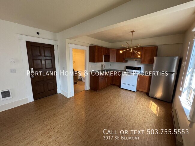 Foto del edificio - 3017 SE Belmont St