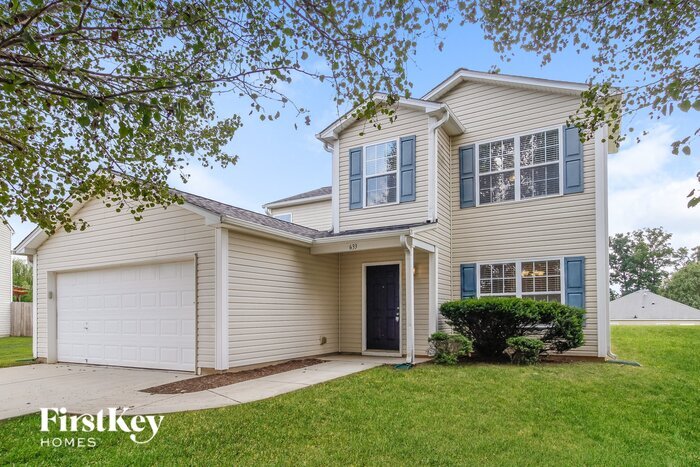 Foto principal - 633 Cambridge Farm Ct