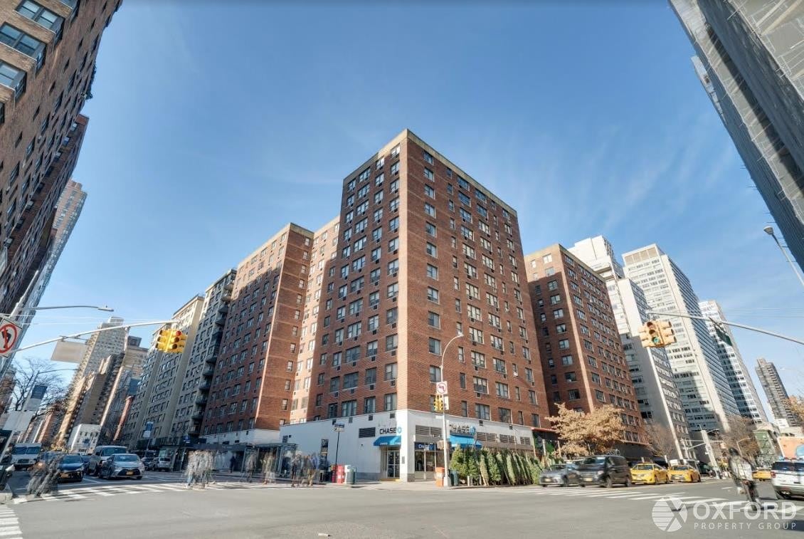 Foto principal - 435 East 79th Street