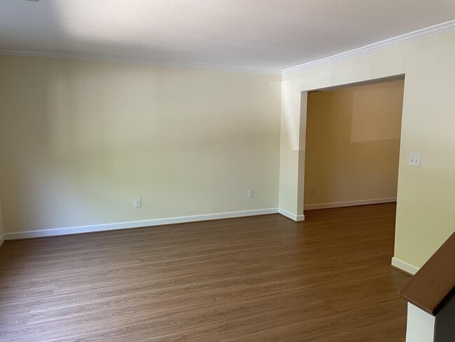 Building Photo - 152 Harvest Dr