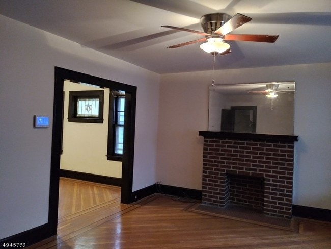 Building Photo - 185 Ellery Ave