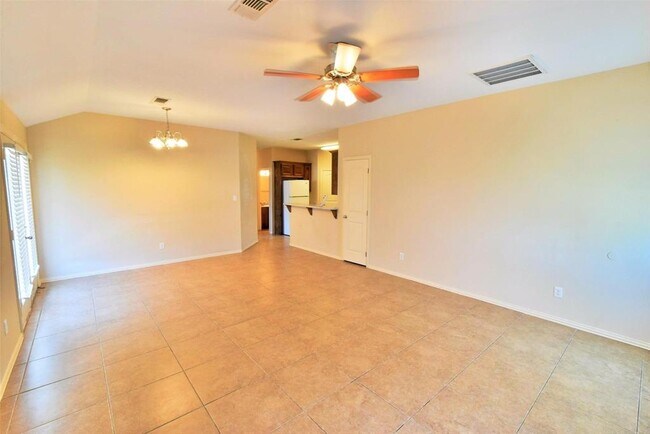 Building Photo - 147 N Meadows Dr