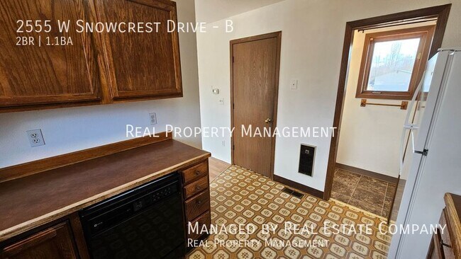 Building Photo - Affordable Two Bedroom Duplex Apartment wi...