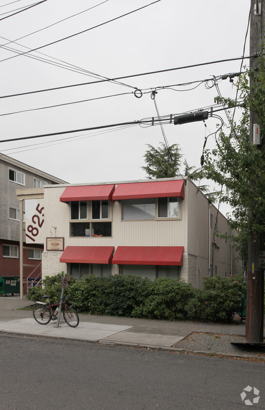 Building Photo - Harvard Avenue Apartments