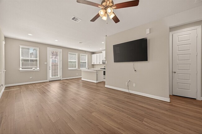 Building Photo - 3118 Cloud Forest Ln