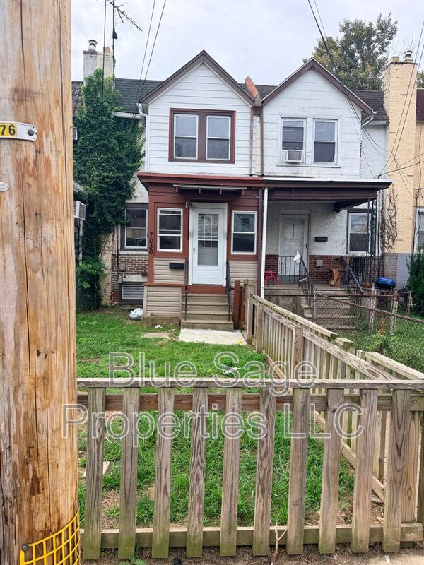 Building Photo - 7030 Greenwood Ave
