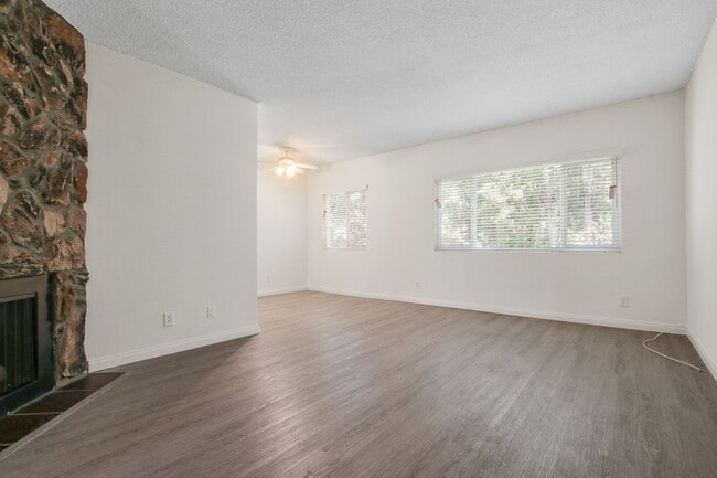 Foto del edificio - 824 Maple St