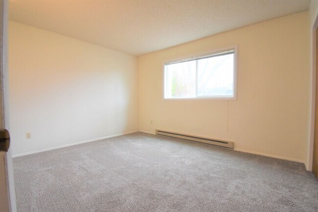 Foto del edificio - Great 2 bedroom one bath apartment. Close to MSU.