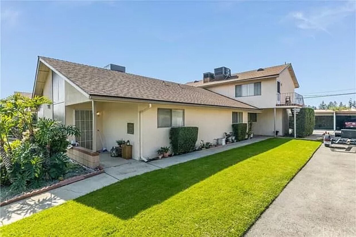 2331 Pattiglen Ave Unit 2335 Pattiglen, La Verne, CA 91750 Apartments