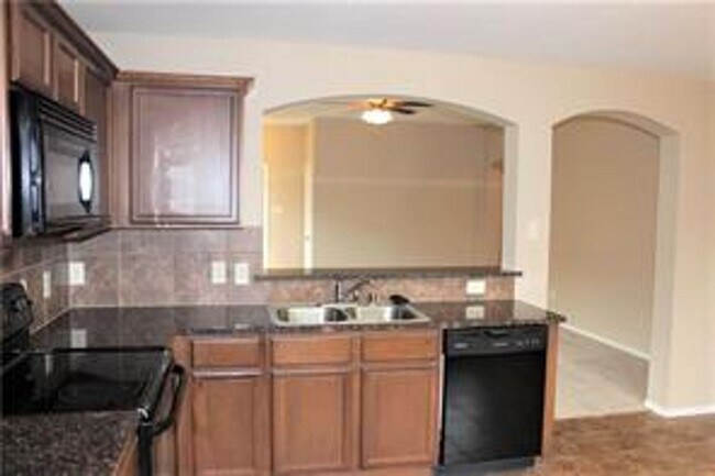 Foto del edificio - 231 Belford St S