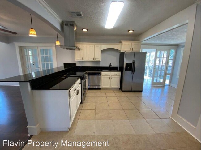 Building Photo - 3 br, 2 bath House - 649 8th Street