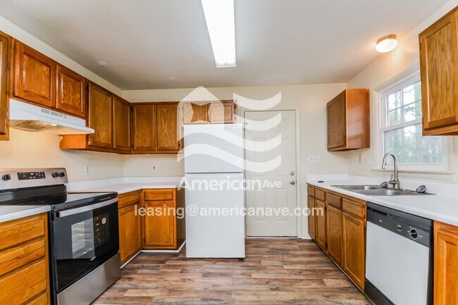 Foto del edificio - 1117 Titus Ct