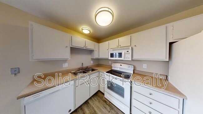 Photo - 2028 Erin Loop Townhome