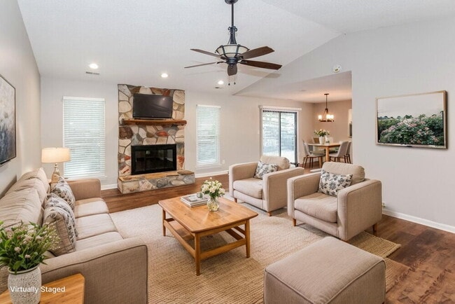Foto del edificio - 11834 Post Ridge Ct