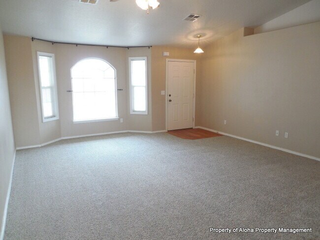 Foto del edificio - 5514 Buckboard Ave