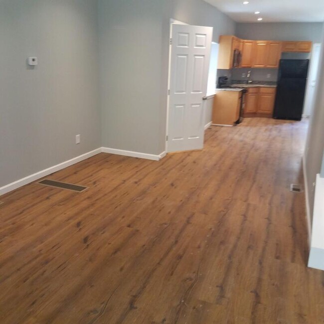 Foto del edificio - 1417 N Felton St