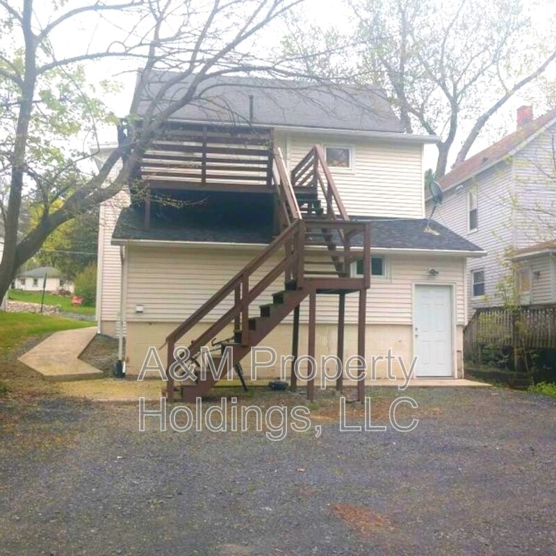 Foto del edificio - 267 Brodhead Ave