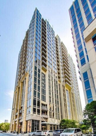 Building Photo - 700 N Larrabee St