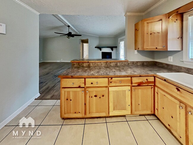 Foto del edificio - 275 Oak Hill Cir