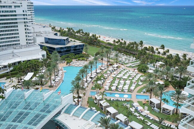 Foto del edificio - 4391 Collins Ave