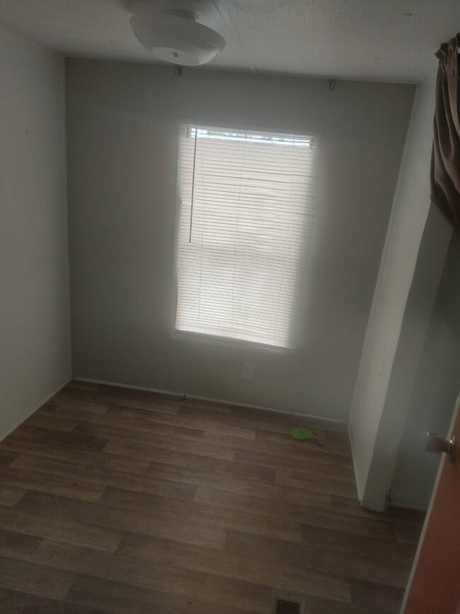 Building Photo - 106 Fabian Dr