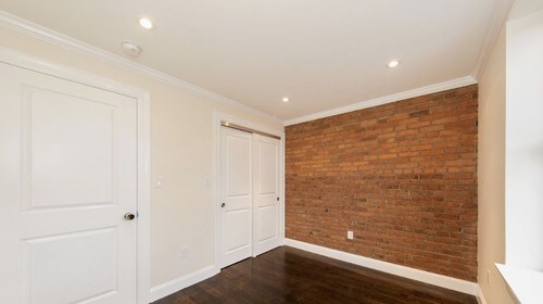 Foto del edificio - 447 E 9th St