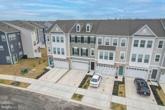 Building Photo - 345 Andrew Ct