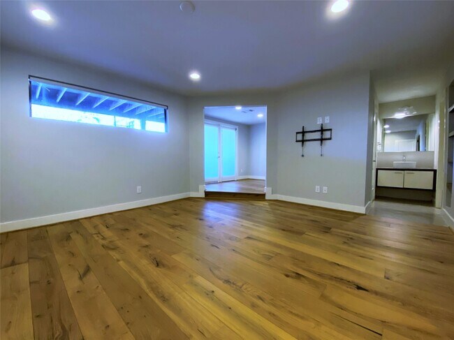 Foto del edificio - 4116 McDuffie St