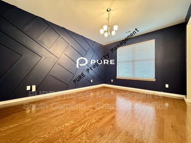 Foto del edificio - 154 Hickory Ridge Way
