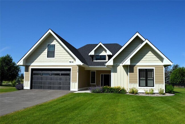 Foto del edificio - Stunning Kalispell Home