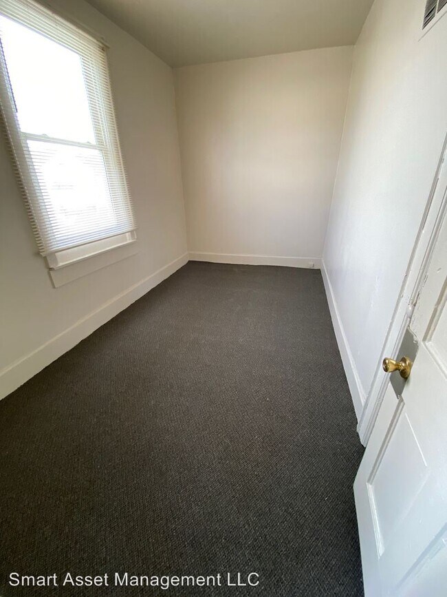 Foto del edificio - 1605 W Grant St