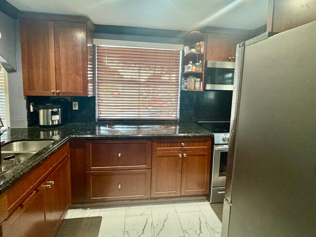 Building Photo - 19550 SW 103rd Ct