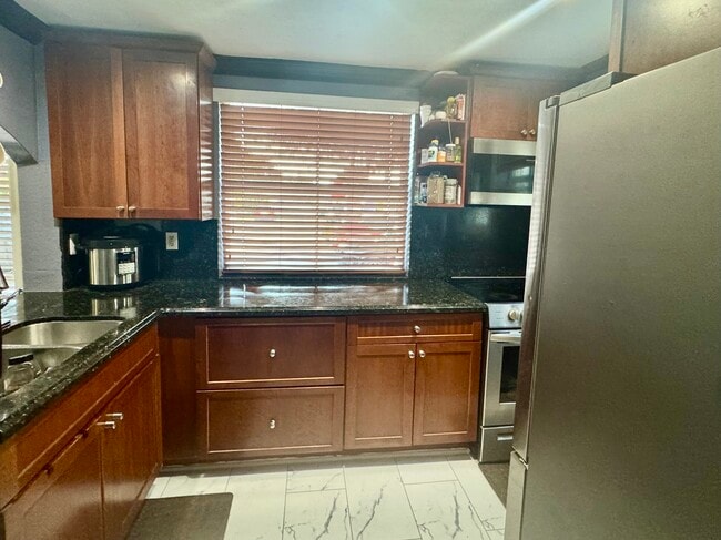 Foto del edificio - 19550 SW 103rd Ct